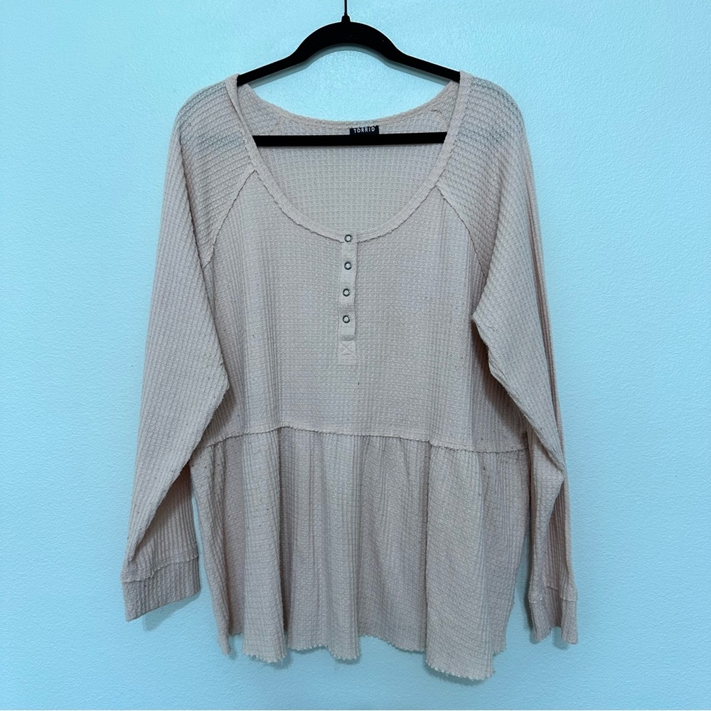 Torrid henley peplum waffle weave blouse women’s size 3x? Blush pink